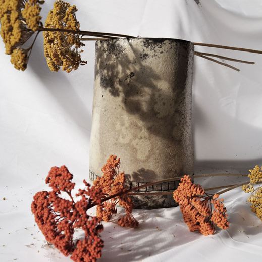 Vaso in ceramica Raku realizzato a mano da Melissa Zanella