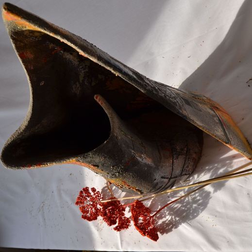 Vaso in ceramica Raku realizzato a mano da Melissa Zanella