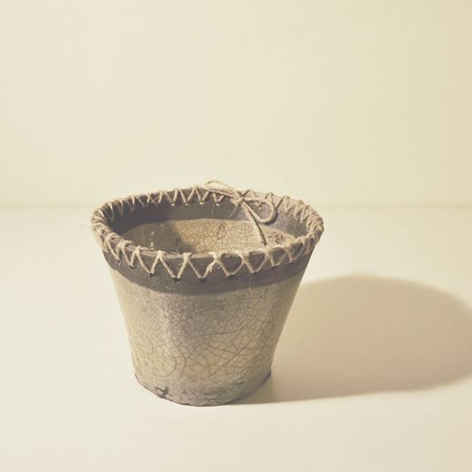 Vaso in ceramica Raku realizzato a mano da Melissa Zanella