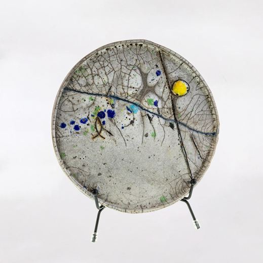 Piattino artistico in ceramica Raku realizzato a mano da Melissa Zanella