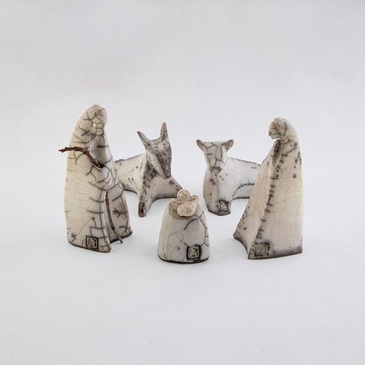 Presepe in ceramica Raku realizzato a mano da Melissa Zanella