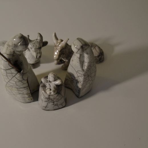 Presepe in ceramica Raku realizzato a mano da Melissa Zanella