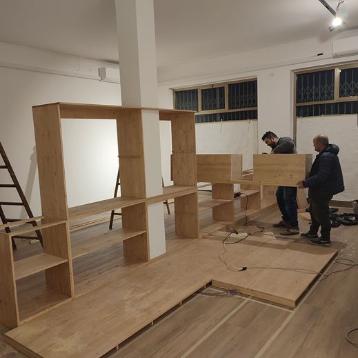 Uno studio di fotografia durante i lavori di ristrutturazione, progetto a cura dell'architetto Melissa Zanella