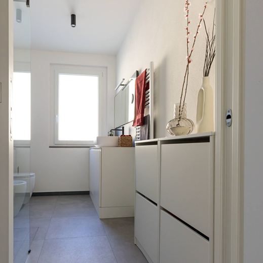 Bilocale dopo la ristrutturazione, progetto curato dall'architetta Melissa Zanella