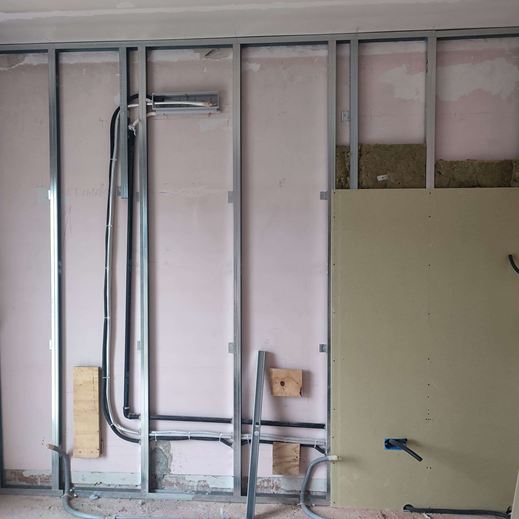 Ristrutturazione realizzazione contropareti e nuovi impianti