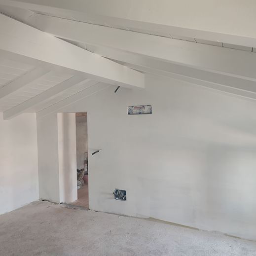 come ristrutturare casa- pittura casa